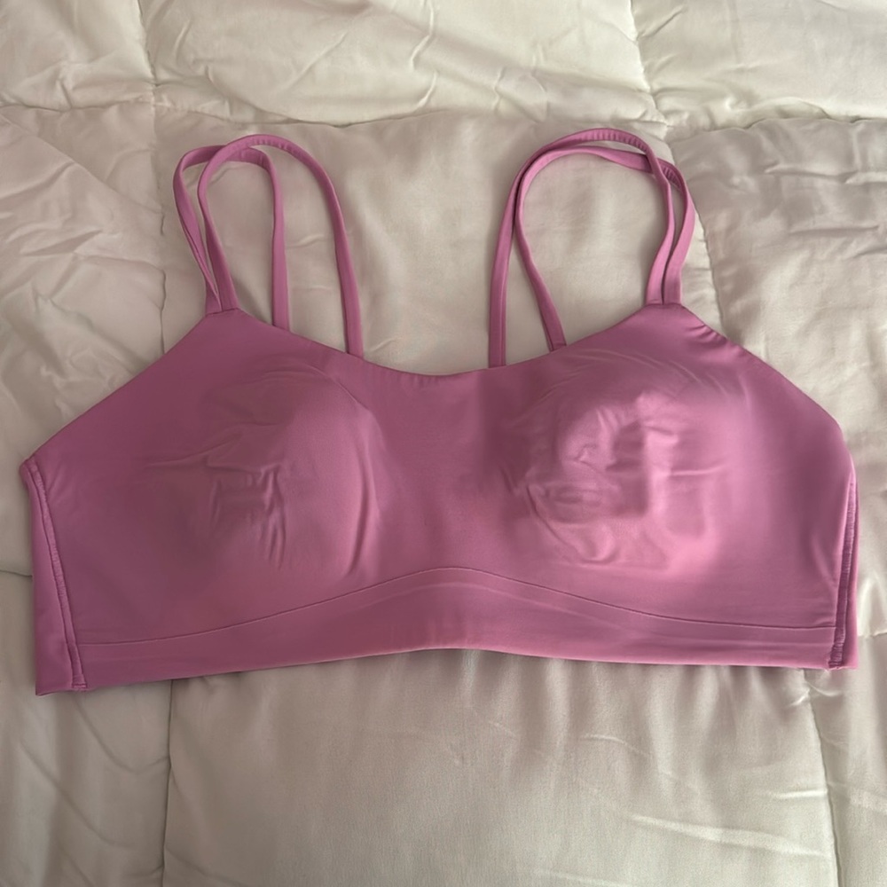 NWOT LULULEMON LIKE A CLOUD BRA